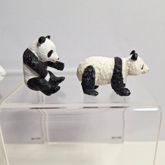Safari Ltd Panda 4 Figures Miniature 2" Standing Sitting Holding Eating Bamboo - Picture 9 of 11